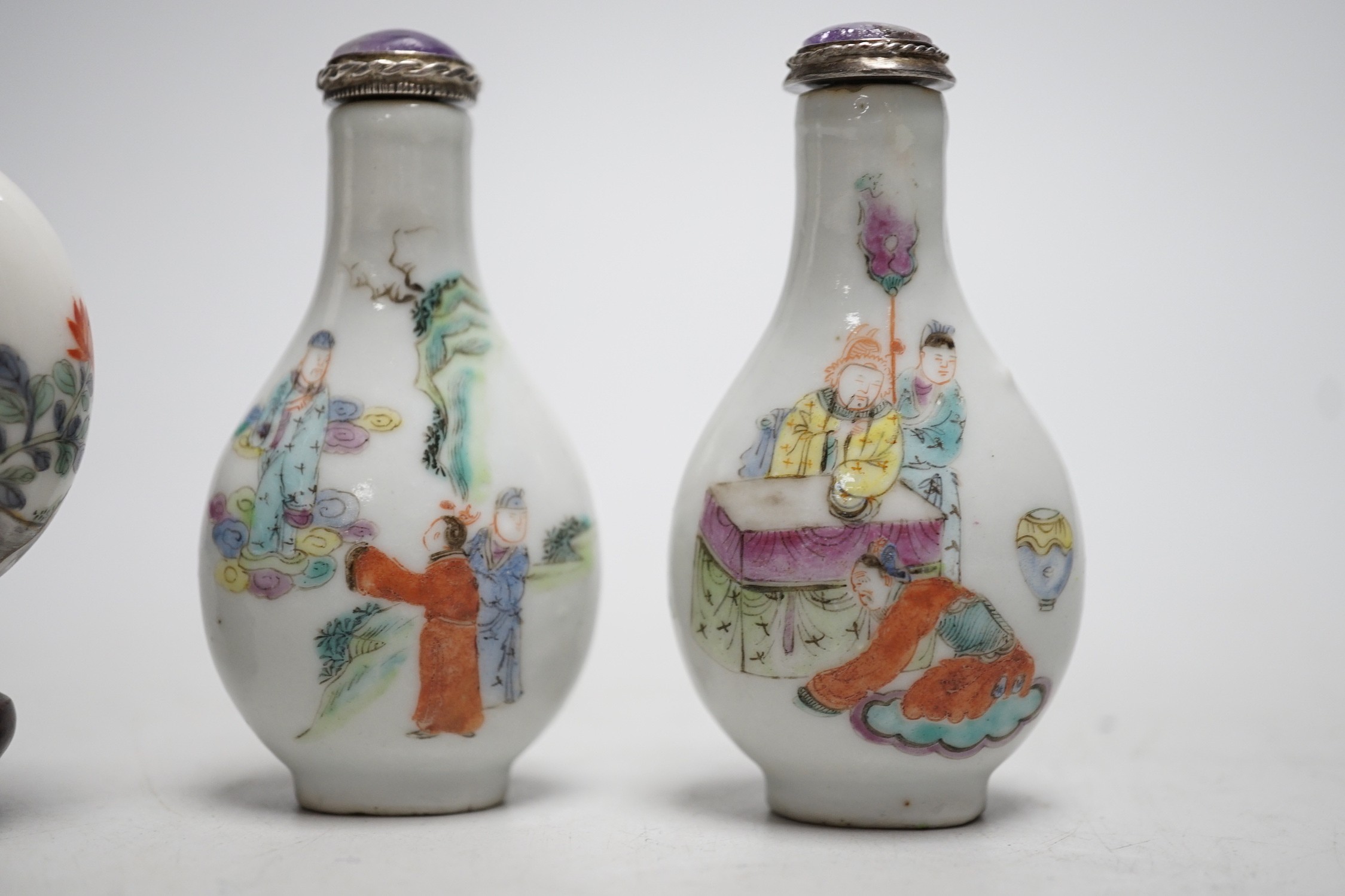 Four Chinese enamelled porcelain snuff bottles, Qing and later